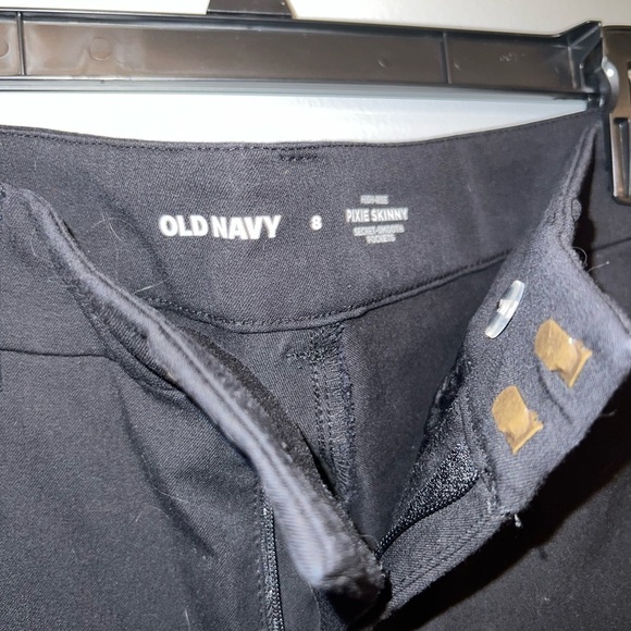 Old Navy Women's High Waisted Pixie Skinny Ankle Pants - Picture 4 of 4